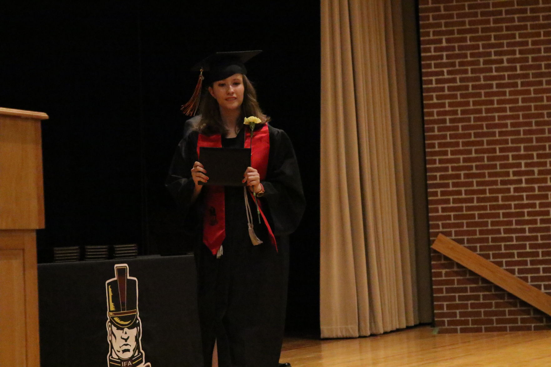 IFA_Grad1681.JPG